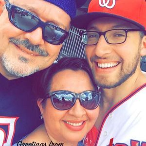 Meet your Posher, Leo